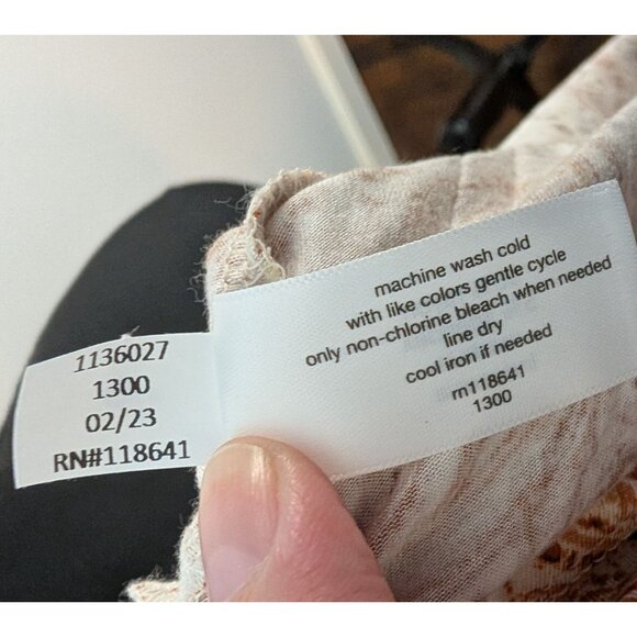 NWT Lane Bryant Swing V-Neck Tank in Paisley - 18/20 - Picture 9 of 9